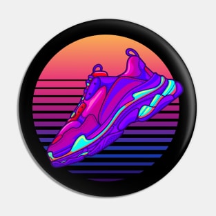 Balen Retrowave Sneaker Pin