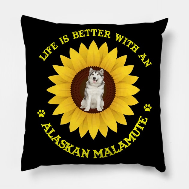 Alaskan Malamute Lovers Pillow by bienvaem