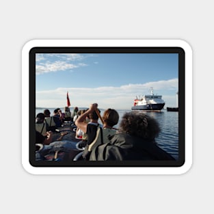 Paddling past the ferry Magnet