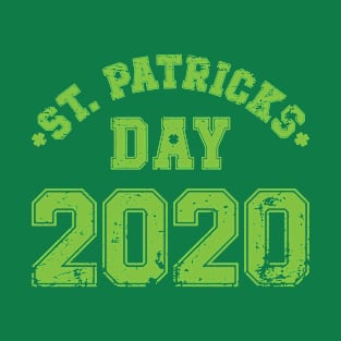 Saint Patrick's Day 2020 Retro Design Party Costume Outfit T-Shirt