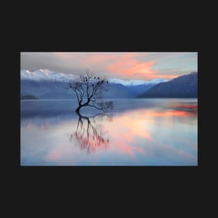 Pink Sky at Lake Wanaka T-Shirt