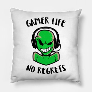 gamer life no regrets Pillow