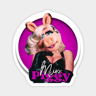 Miss Piggy Magnet