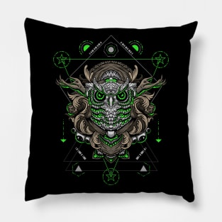 Dark owl Pillow