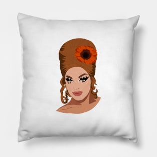 Valentina Pillow