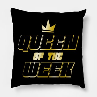 Queen of the Week - Dark Pillow