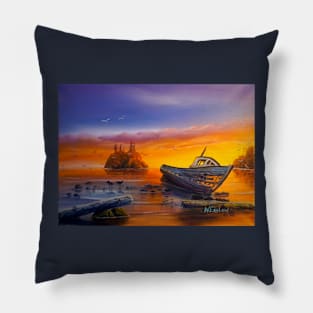 Beached Pillow