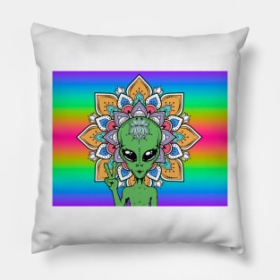 Alien mandala Pillow