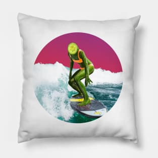 Surfing Cucumber (Round) Pillow