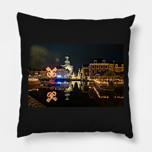 Christmas in Leiden by the Catharinaburg bridge Pillow