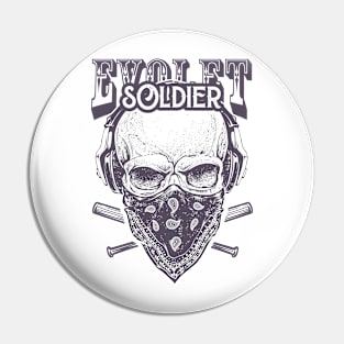 Mask Evolet Soldier Pin