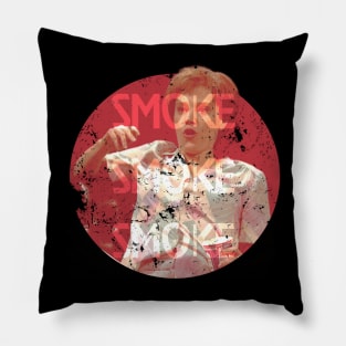 Smoke - kate mckinnon - retro style Pillow