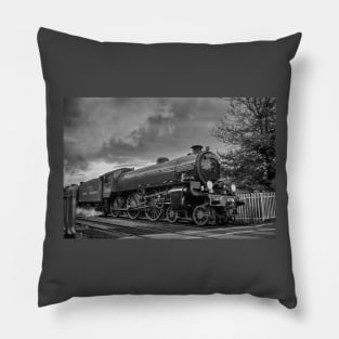 61306 Mayflower - Black and White Pillow