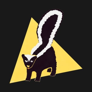 SASSY SKUNK T-Shirt