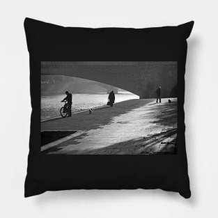 Early morning by the river Seine Pillow