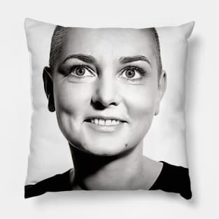 Sinéad O'Connor Retro Aesthetic Fan Gift Design Pillow