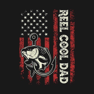 Reel Cool Dad US Flag Fishing Dad Men Gifts Fathers Day T-Shirt