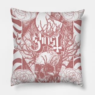 Skull with roses Pillow