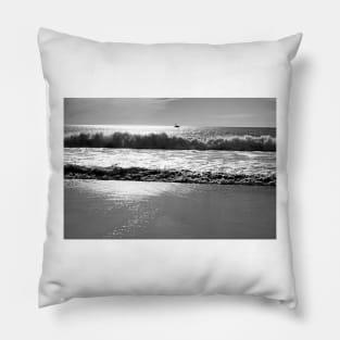 Dana Point Waves Pillow