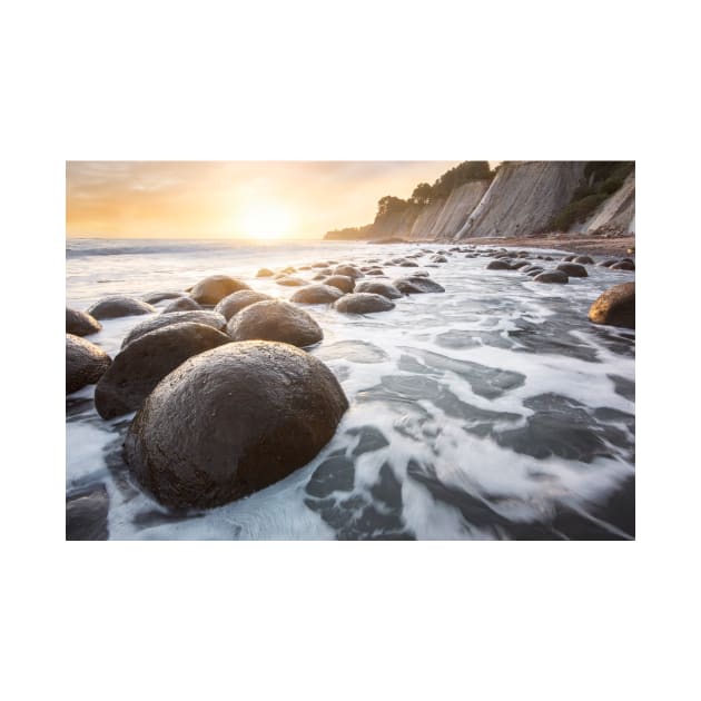 Bowling Ball Beach by jswolfphoto