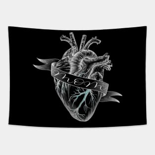 Mom heart design Tapestry