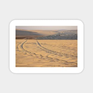 Doha sandhills and car tracks. Magnet