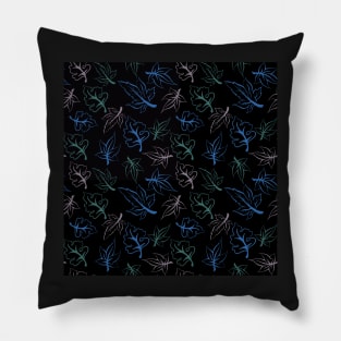 woodsy leaves pattern Pillow