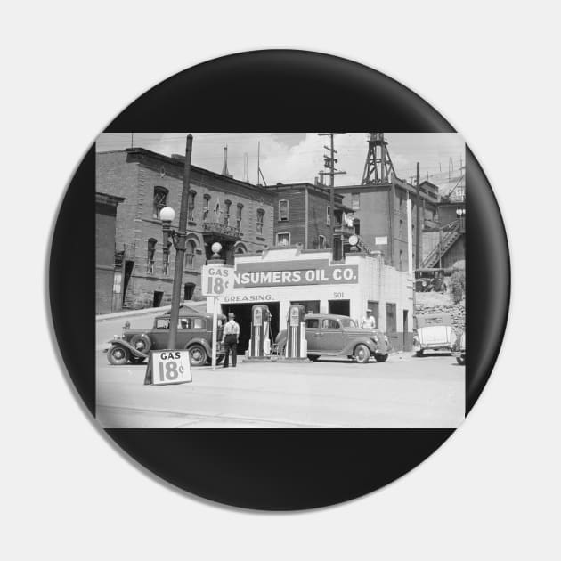 Gas Station in Montana, 1939. Vintage Photo Pin by historyphoto