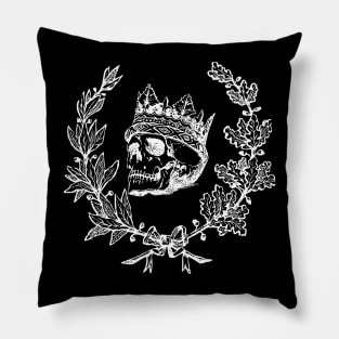 Skull crown Pillow