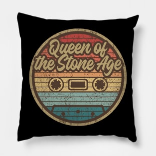 queens of the stone age cassette retro circle Pillow