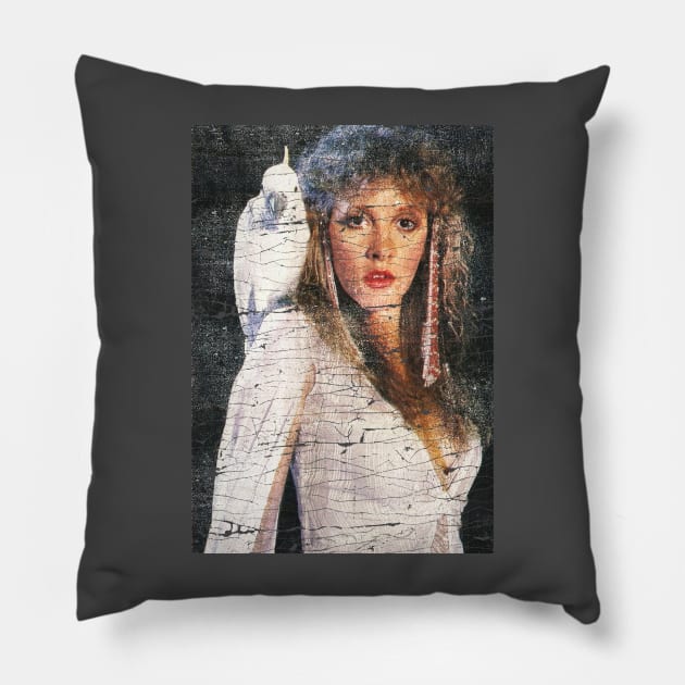 Stevie Nicks American Pillow by ayuess