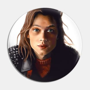Astrid Berges-Frisbey Pin