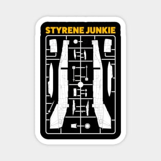 Styrene Junkie (scalemodel enthousiasts) Magnet