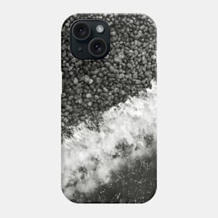 Waves hitting the pebble beach shore, Norfolk, UK Phone Case