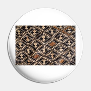 Kuba Raffia Cloth Design Pin