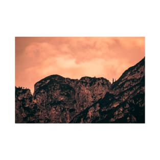 Red Sky Mountains T-Shirt