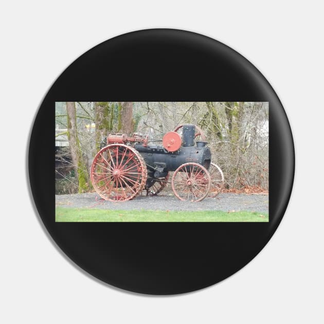 vintage Vernonia Christmas old fashioned steam tractor Pin by DlmtleArt