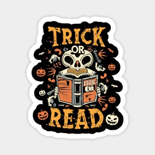 Halloween Trick or Read Librarian Teacher Book Lover Cute Magnet