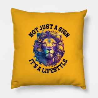 Fiery Leo: Born to Shine- loe zodiac sign Pillow