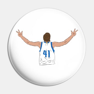 Dirk Nowitzki Celebration Pin