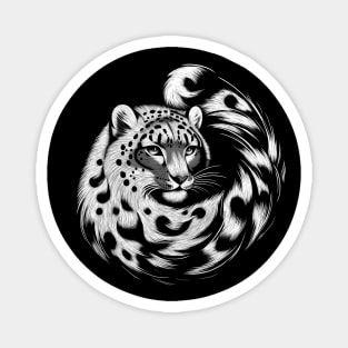 Majestic snow leopard portrait Magnet