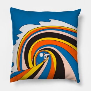 Surf the big wave Pillow