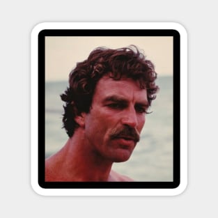 Tom Selleck / 1945 Magnet