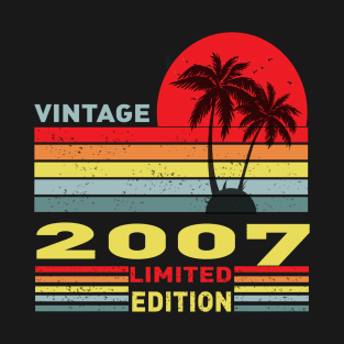 14 Year Old Gifts Vintage 2007 Limited Edition T-Shirt