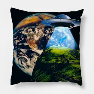 Ufo Invasion Pillow