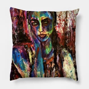 Evelyn la vampyr Pillow