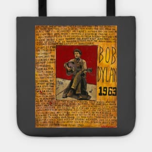 Folk singer Tote