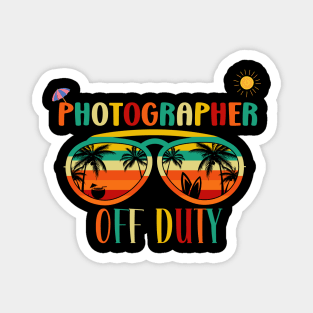 Photographer Off Duty- Retro Vintage Sunglasses Beach vacation sun for Summertime Magnet
