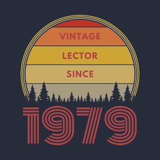 Vintage Lector Since 1979 Retro Sunset Background T-Shirt