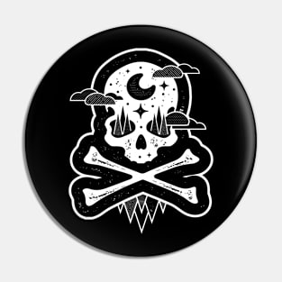 scull face Pin